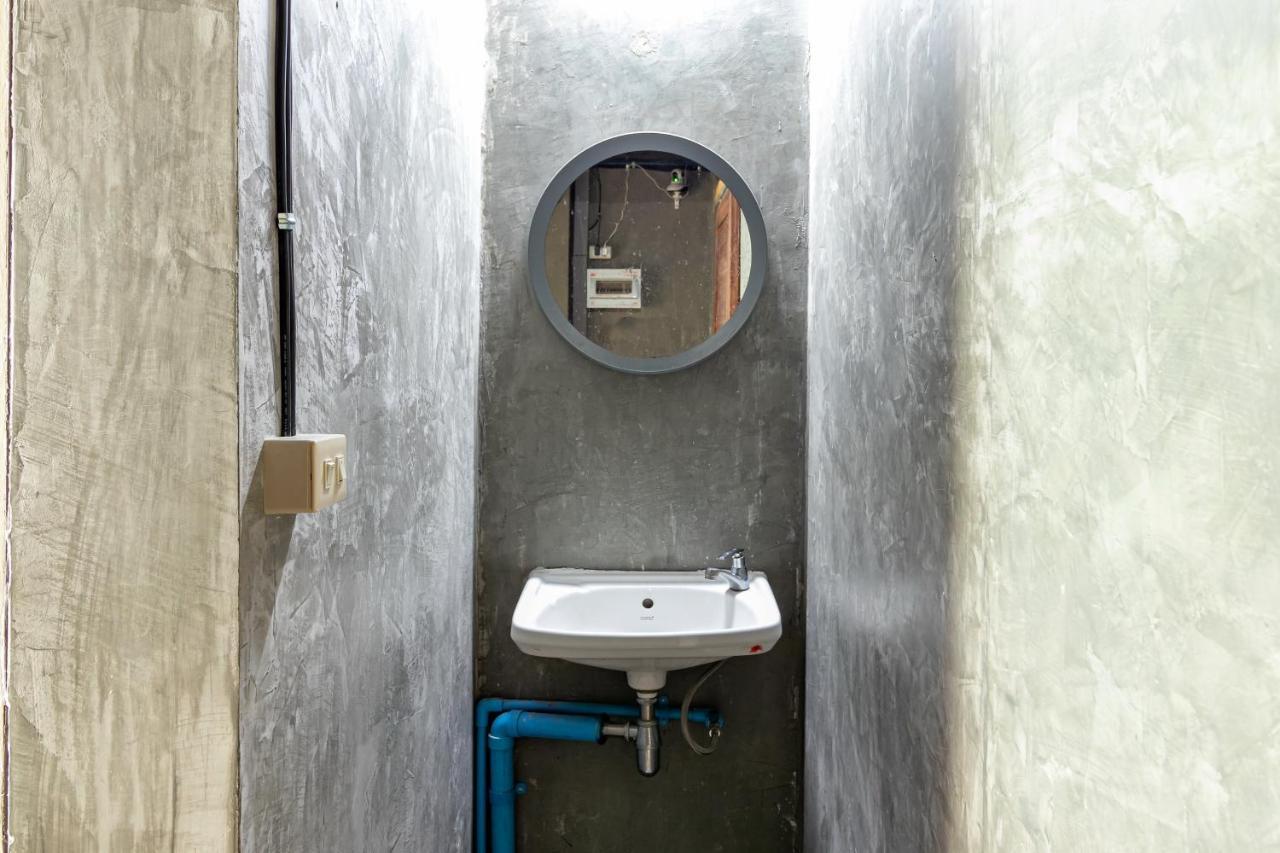 The Beds Ever Hostel Bangkok Buitenkant foto